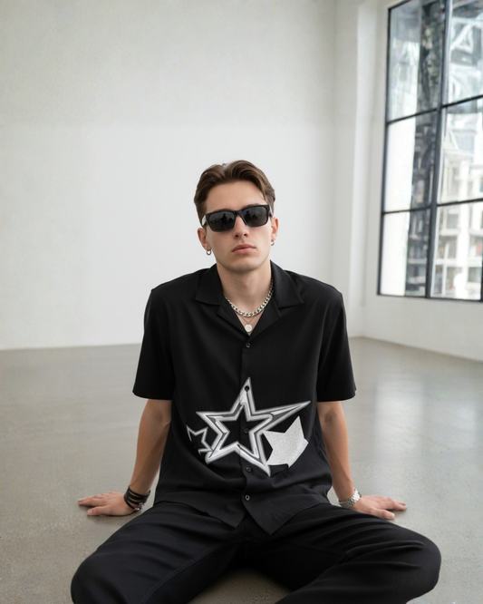 SUPERSTAR BLACK RELAXED FIT SHIRT