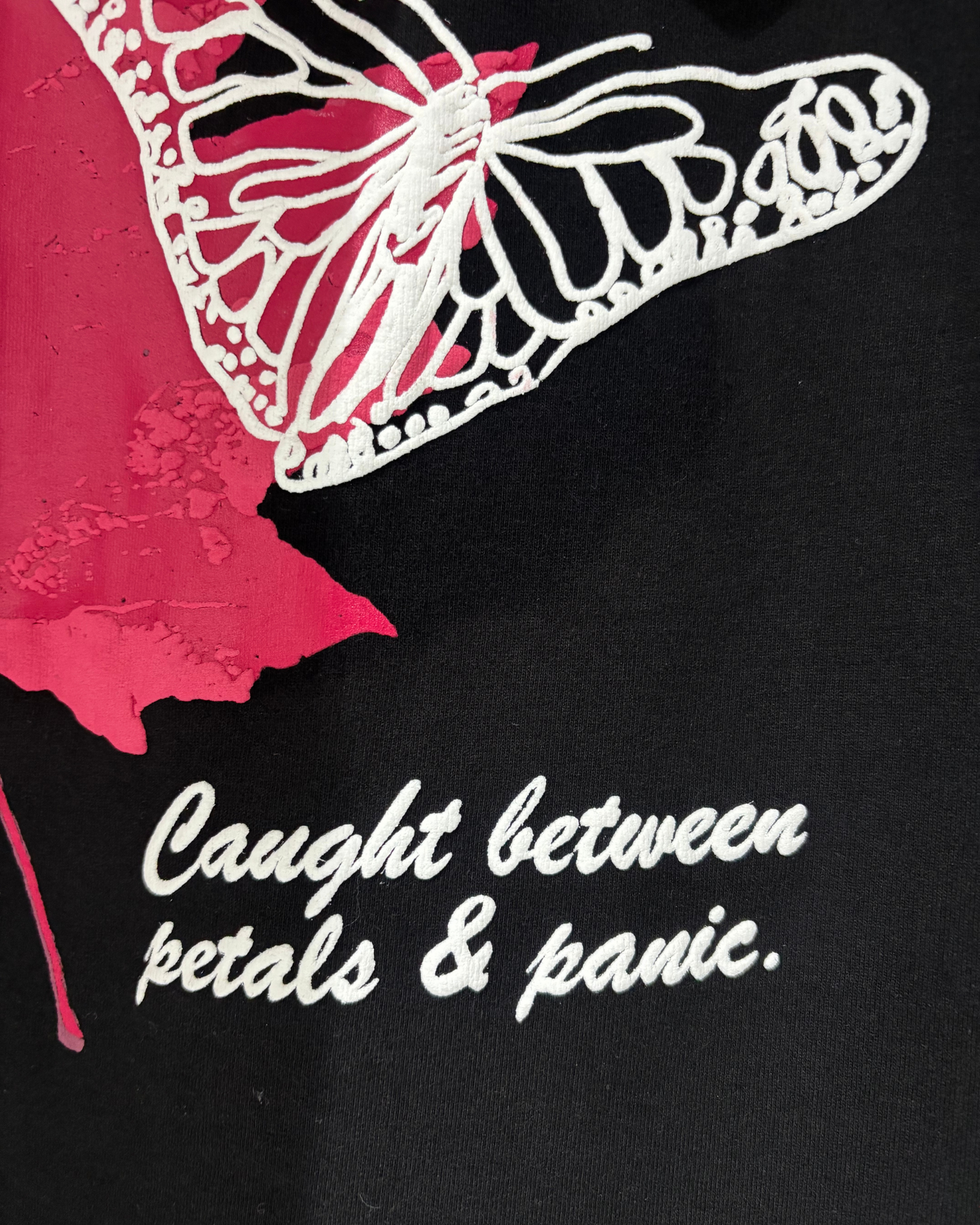 RED FLORA BLACK UNISEX OVERSIZED TSHIRT